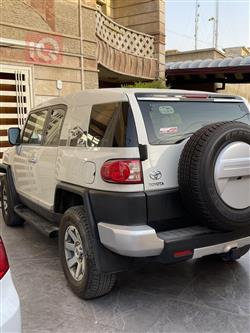 تويوتا إف جي كروزر